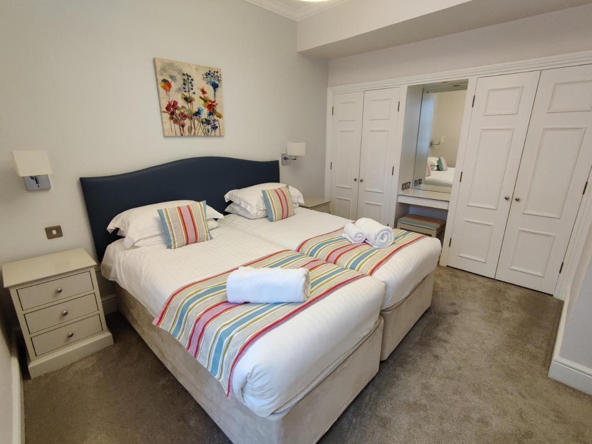 The Osborne Apartments Torquay Esterno foto